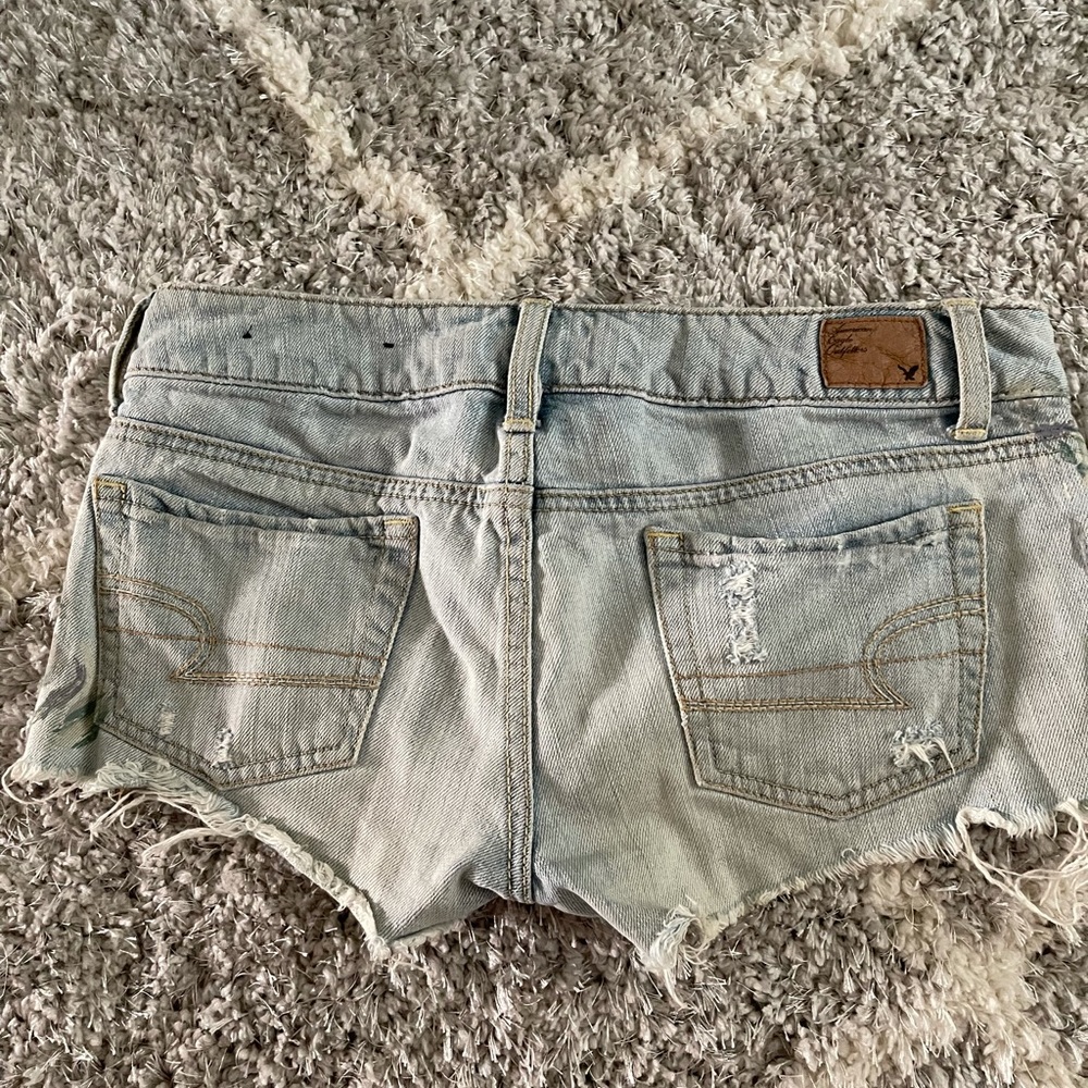 AE Light Floral Shorties - Picture 5 of 6